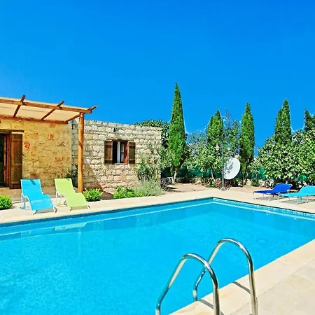 Simeon Estate Villa *