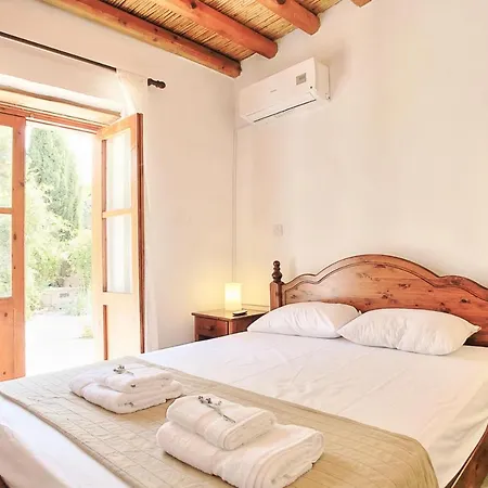 Simeon Estate Villa
